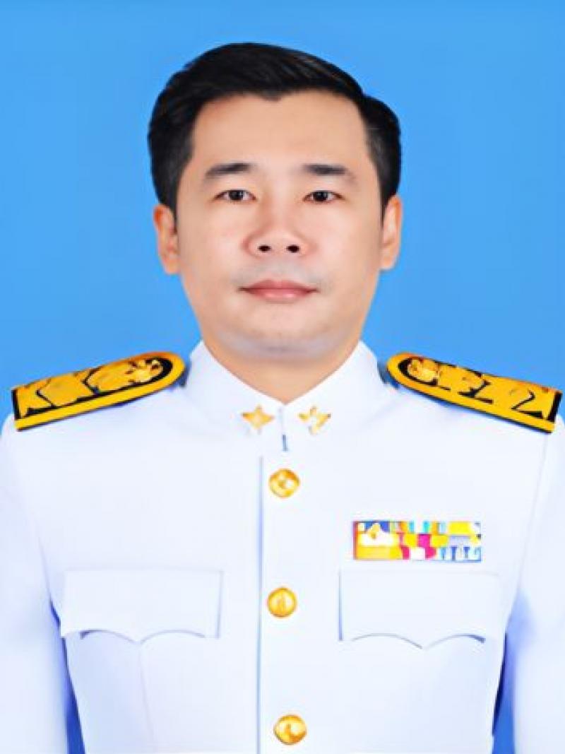 นายแพทย์สุรศักดิ์     จันทร์เกตุ